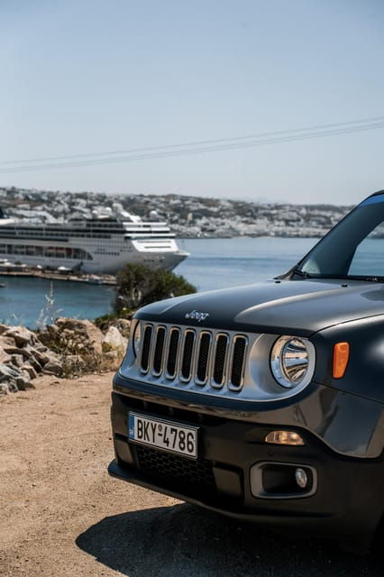 mykonos-private-island-tour-with-local-guide-jeep-renegade