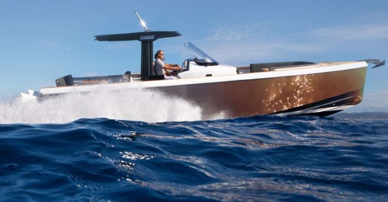 Mykonos: Private Luxury Yacht Cruise with Drinks and Snacks - FAQ