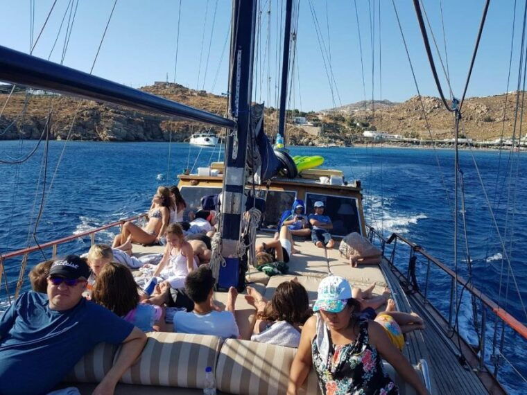 mykonos-south-beaches-cruise