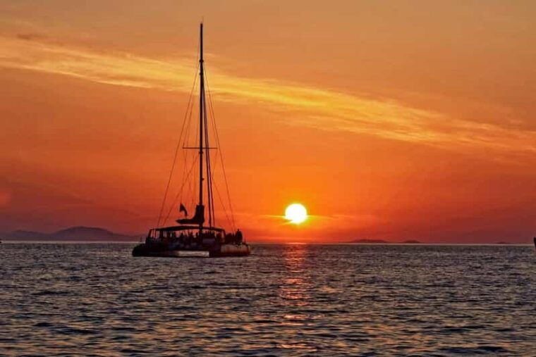 mykonos-sunset-catamaran-cruise-with-transfer