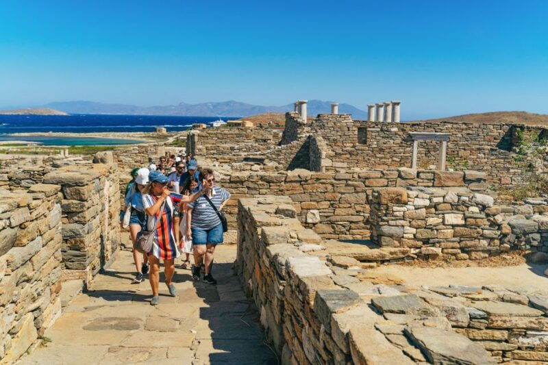 mykonos-town-archaeological-site-of-delos-guided-day-trip