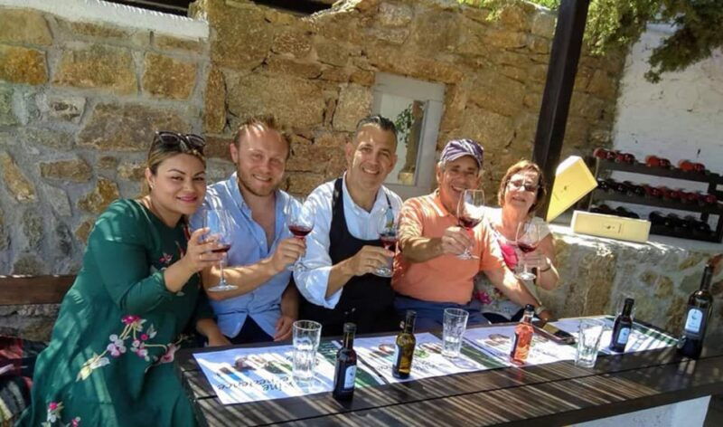 mykonos-wine-tasting-at-a-mykonian-farm