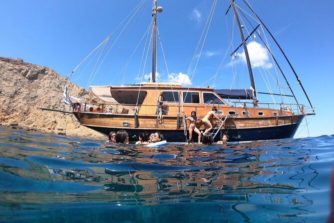 mykonossail-cruise-to-delosrhenia-islands-with-bbqdrinks