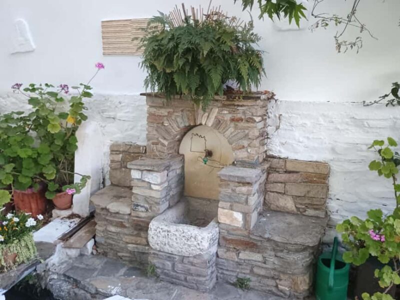 Myli: Beekeeping Secrets Guided Tour with Traditional Meze - Key Points