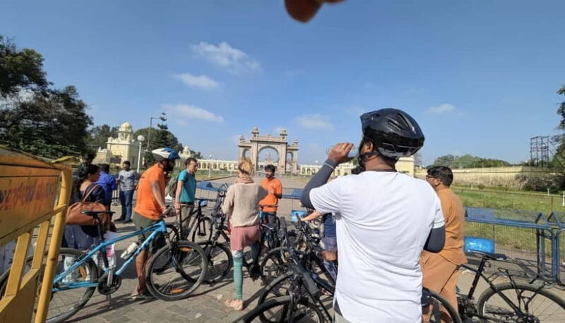 Mysore City Bike Tour Morning 3.5 Hours: Mysore By Cycle - An In-Depth Look at the Mysore City Bike Tour
