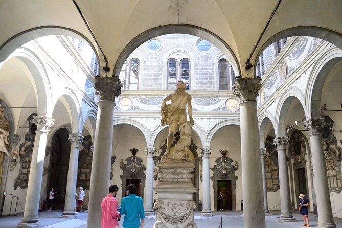 mysteries-of-medici-small-group-tour