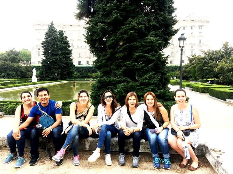 Mysteries & Tapas Tour in Madrid + Exclusive Bar - What to Expect from the Guides and Overall Experience