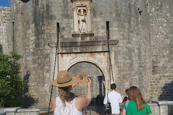 mysterious-game-of-dubrovnik-private-mystery-walking-tour
