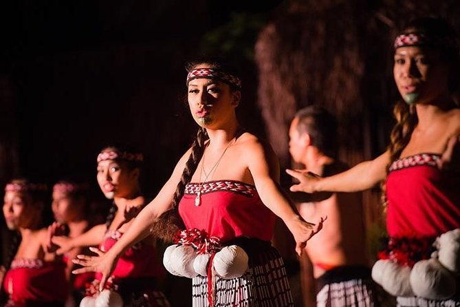 myths-of-maui-luau-dinner-and-show-2