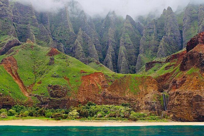 N Pali Coast Zodiac Raft Expedition and Snorkeling on Kauai - Food, Comfort, and Practical Details