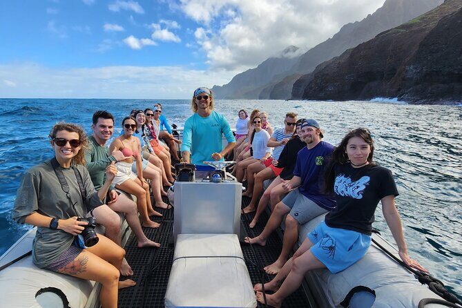 N Pali Coast Zodiac Raft Expedition and Snorkeling on Kauai - Who Should Book This Tour?