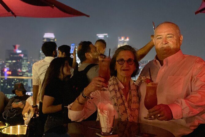 Nachttour mit Lichtshow, Nachtmarkt auf Deutsch - Why This Tour Offers Great Value