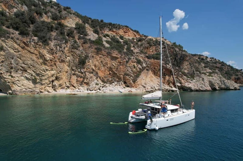 Nafplio: Catamaran half day private cruise - FAQs