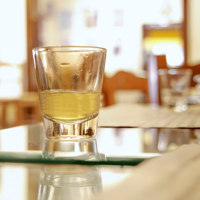 nafplio-greek-spirits-tasting