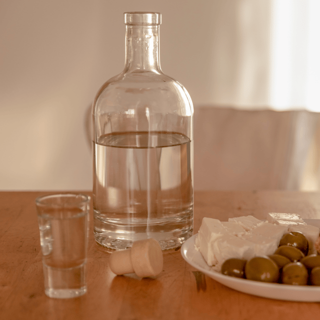 nafplio-greek-spirits-tasting