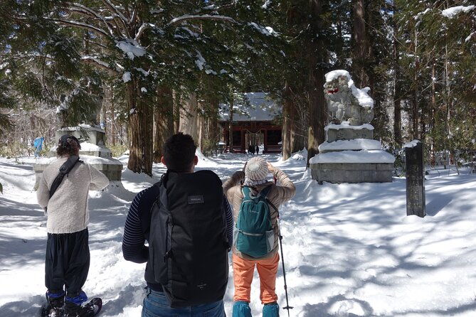 nagano-snowshoe-hiking-tour