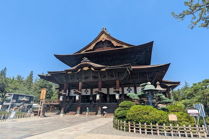 Nagano Zenkoji Temple Town Walking Tour and Oyaki Tasting - What Reviewers Say