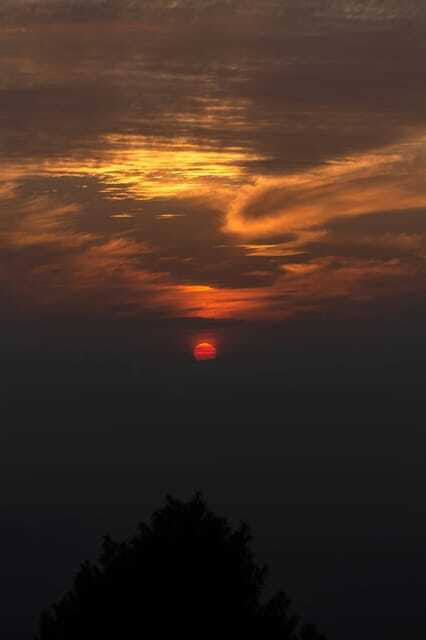 nagarkot-sunrise-and-hike-to-changu-narayan-temple