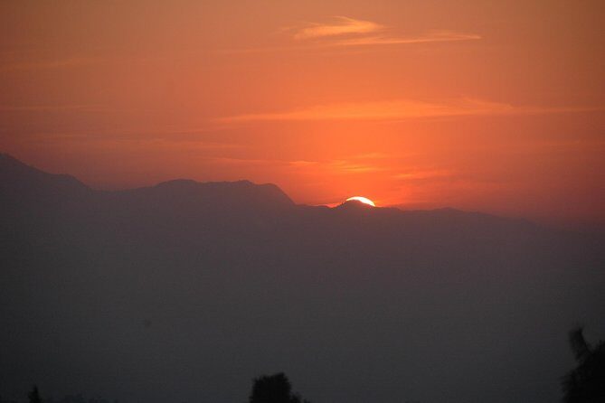 Nagarkot Sunrise Day Tour view of Himalayan Range with Hotel Pickup - Who Is This Tour Best For?