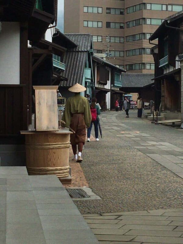 Nagasaki: Dejima, Trams and Everyday Life Walking Tour - Exploring Nagasaki’s Past and Present