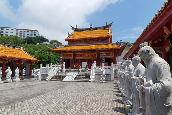 nagasaki-heritage-trail-cathedrals-bridges-chinatown