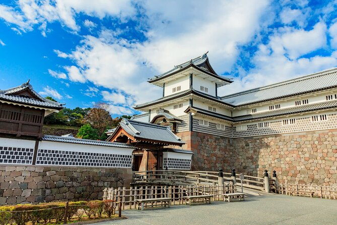 nagoya-airport-to-kanazawa-city-japan-private-transfer