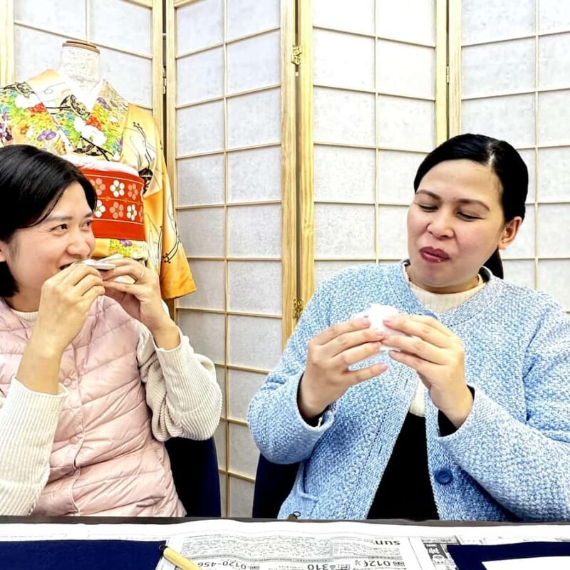 Nagoya City: Japanese Calligraphy Class with Tea and Sweets - Location and Convenience