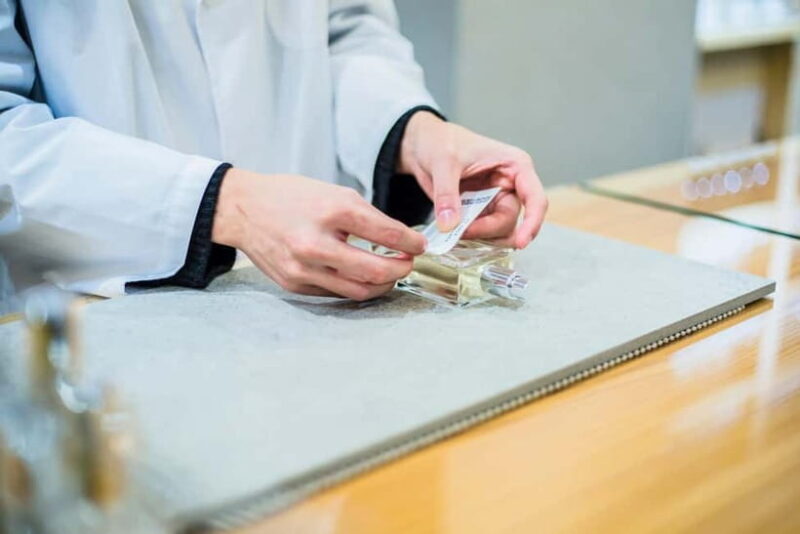 Nagoya: Experience creating one-of-a-kind special fragrances - The Experience in Detail