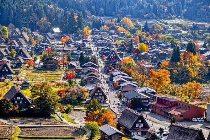 nagoya-hida-takayama-world-heritage-shirakawa-go-1day-bus-tour