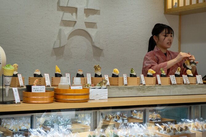 nagoya-highlights-street-food-walking-tour-small-group