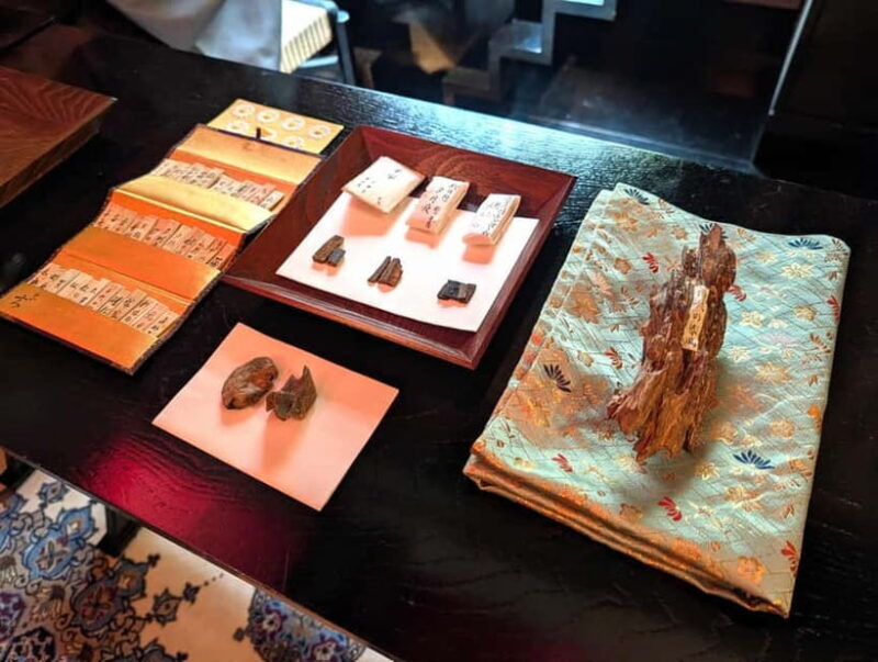 Nagoya: Kakuozan guided tour w/Incense Ceremony Experience - Exploring Nagoya’s Kakuozan: A Cultural Jewel