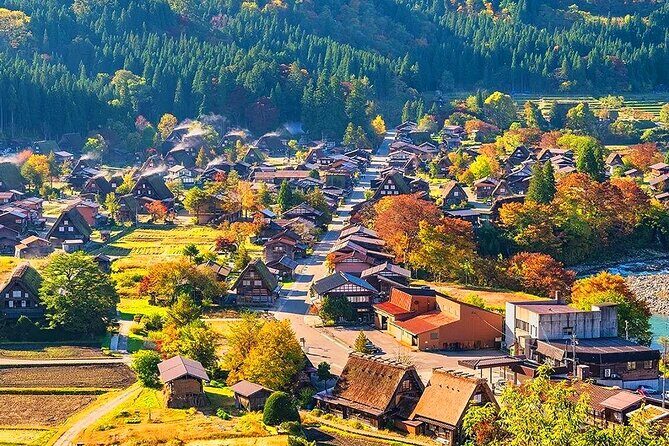 Nagoya Shirakawa go Private Transportation with English Driver - FAQ