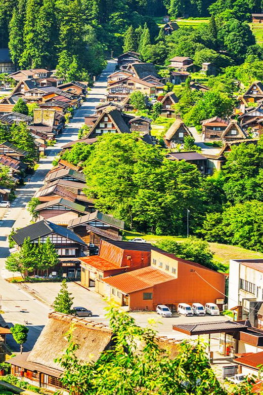 nagoya-to-hida-takayama-shirakawa-go-village-day-tour