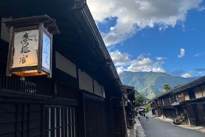 nagoya-tour-in-inuyama-castle-ena-george-magome-and-tsumagojuku