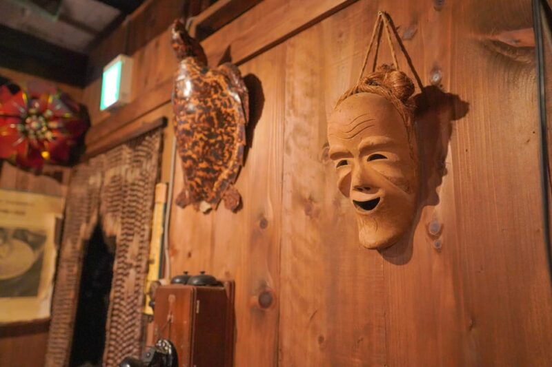 naha-bar-hopping-tour-in-okinawa-2