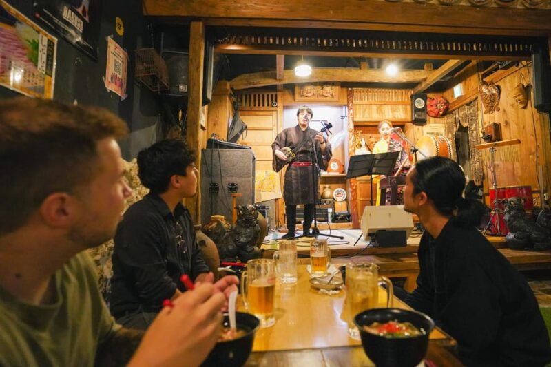 naha-bar-hopping-tour-in-okinawa-2