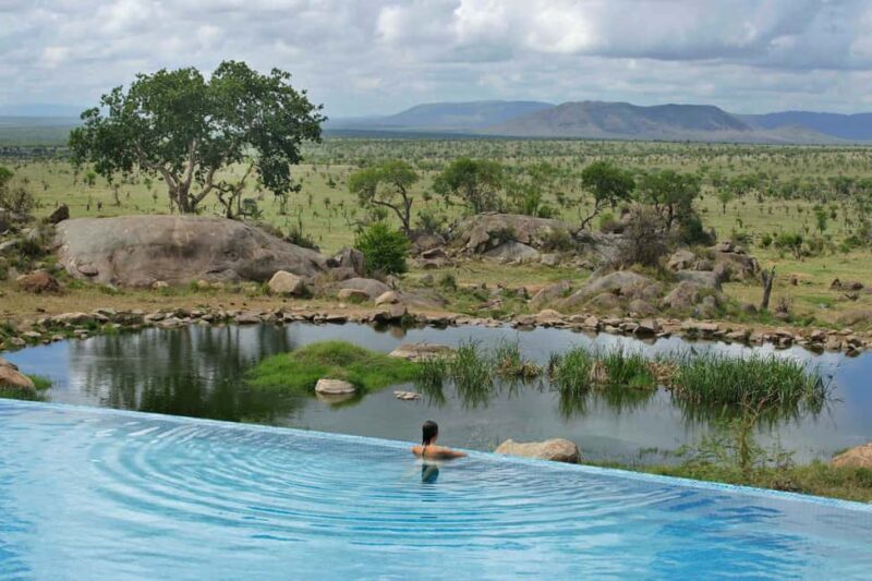 Nairobi: 9-Day Safari and Beach Holiday with Accommodation - Accommodation & Meals