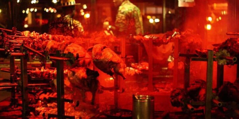 Nairobi Carnivore Restaurant Dinner Experience - Key Points