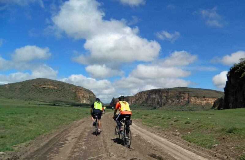 Nairobi: Hell's Gate National Park and Lake Naivasha Tour - Nairobi: Hells Gate National Park and Lake Naivasha Tour Review