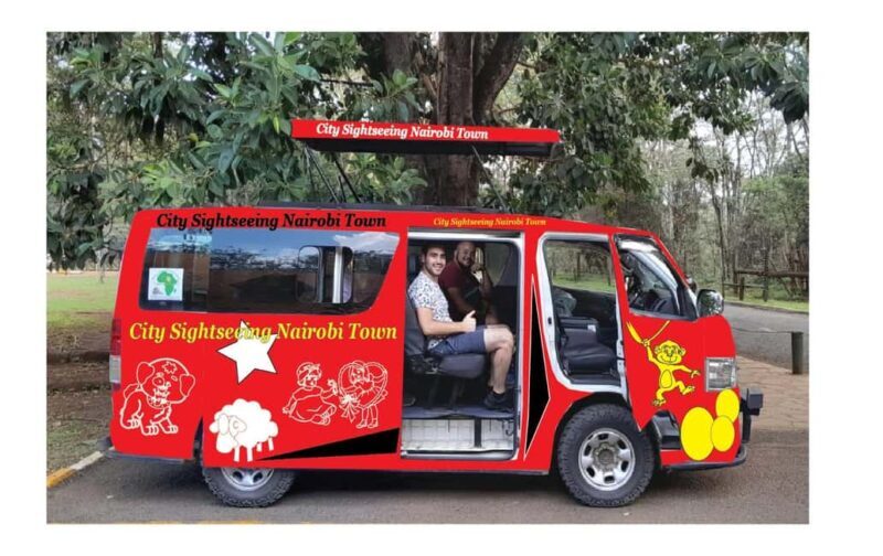 Nairobi: Hop on Hop off and Maasai market Collections Visit - Key Points
