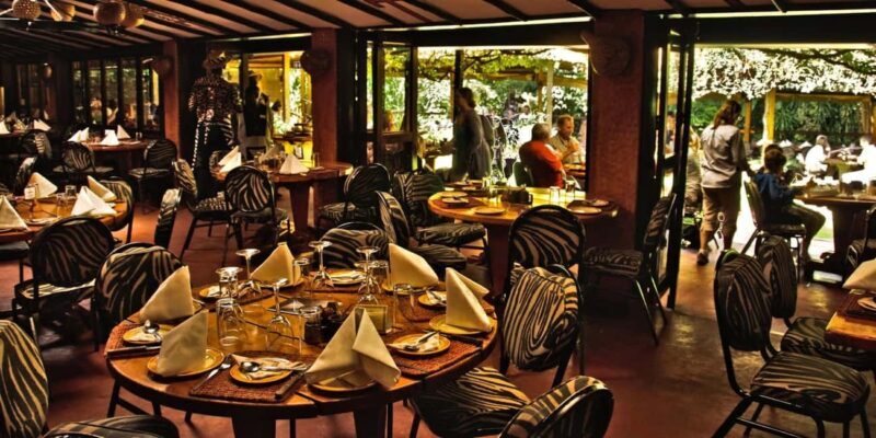 Nairobi National Park, Giraffe, Carnivore Lunch and Bomas - The Sum Up