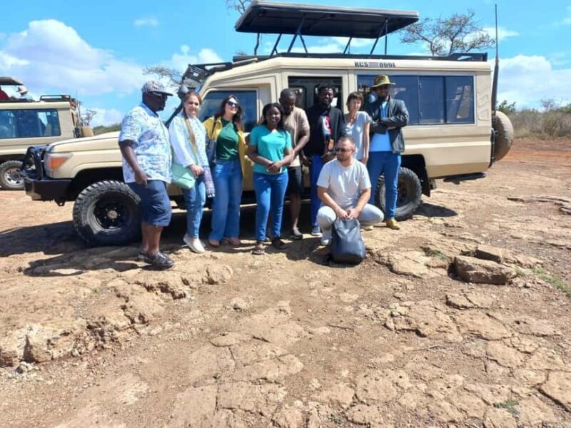 Nairobi: National Park Half-Day Game Drive Guided Tour - The Experience of the Nairobi National Park Half-Day Tour
