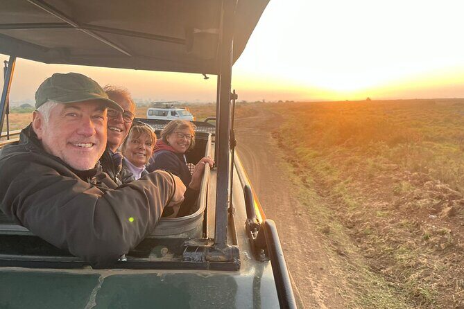 Nairobi National Park Half Day Tour with Landcruiser with Pickup - Key Points
