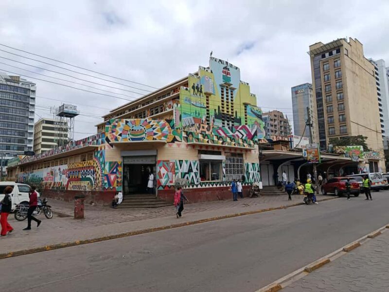 Nairobi Walking Tour, GiraffeCentre & Souvenir Shopping Tour - The Sum Up