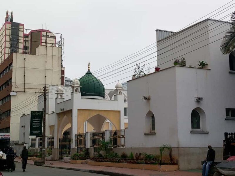 Nairobi:historical walking tour with a local guide - Key Points