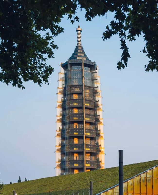 Nanjing: Boulevards, Presidential Palace & City Highlights - Da Baoen Temple Heritage Park: A Treasure Trove of Antiquity