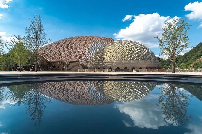 Nanjing private day tour with Xuanwu Lake, Niushoushan & Confucian Temple Area - Key Points