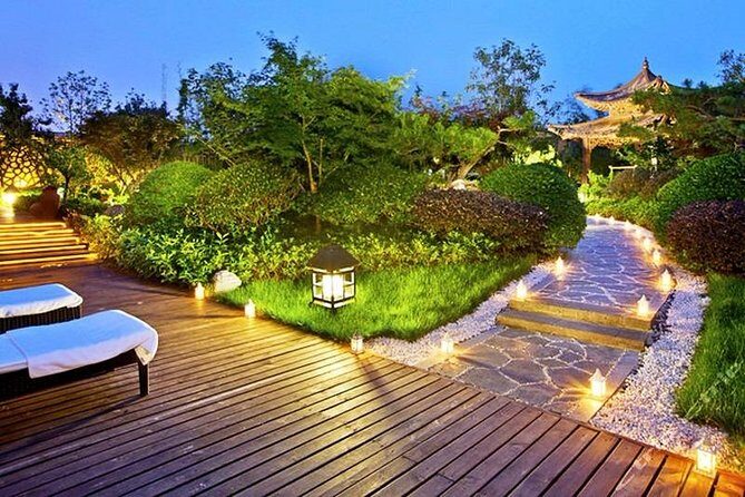 Nanjing Purple Mountain Private Tour with Tangshan Hot Spring Spa Experience - Food, Flexibility, and All-Inclusive Options