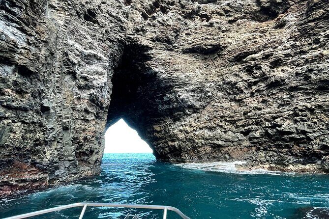 NaPali Boat Tour on the Amelia K - A Deep Dive into the Napali Coast Boat Tour Experience