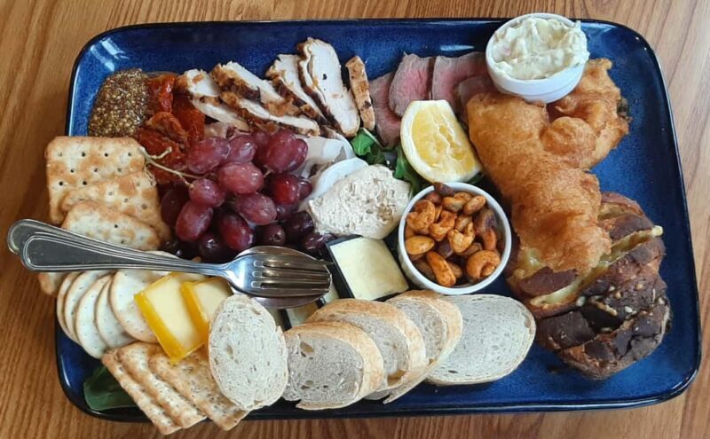 Napier: Winery + Gin Tasting Tour with Lunch Thu Fri Sat - Practical Tips for Your Day Out